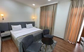 Registon Saroy Hotel